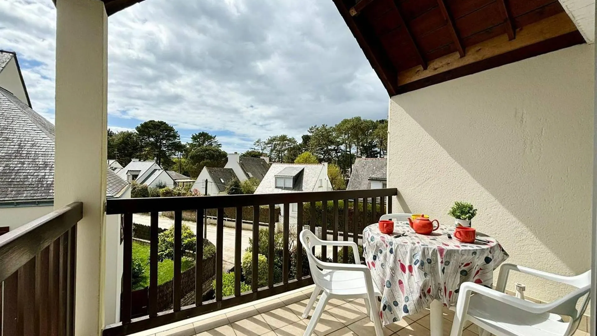 Appartement A Carnac, 2 Pieces + Mezzanine, Balcon Sud, Parking, Proche Plage Et Commerces - Fr-1-377-93