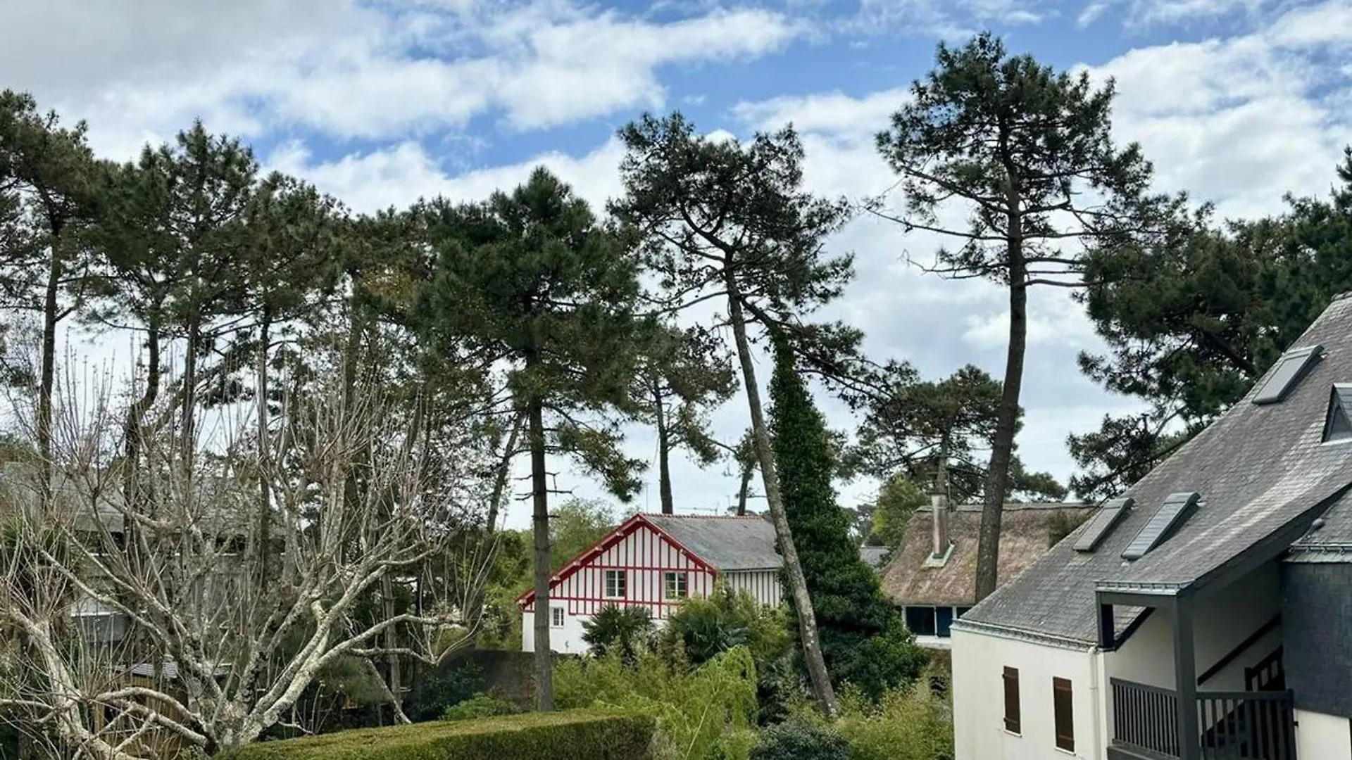 Appartement A Carnac, 2 Pieces + Mezzanine, Balcon Sud, Parking, Proche Plage Et Commerces - Fr-1-377-93 Carnac